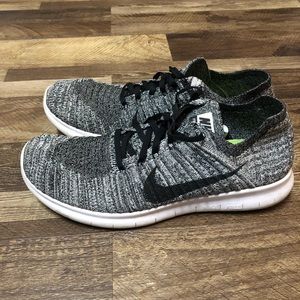 Nike free RN flyknit men’s size 11